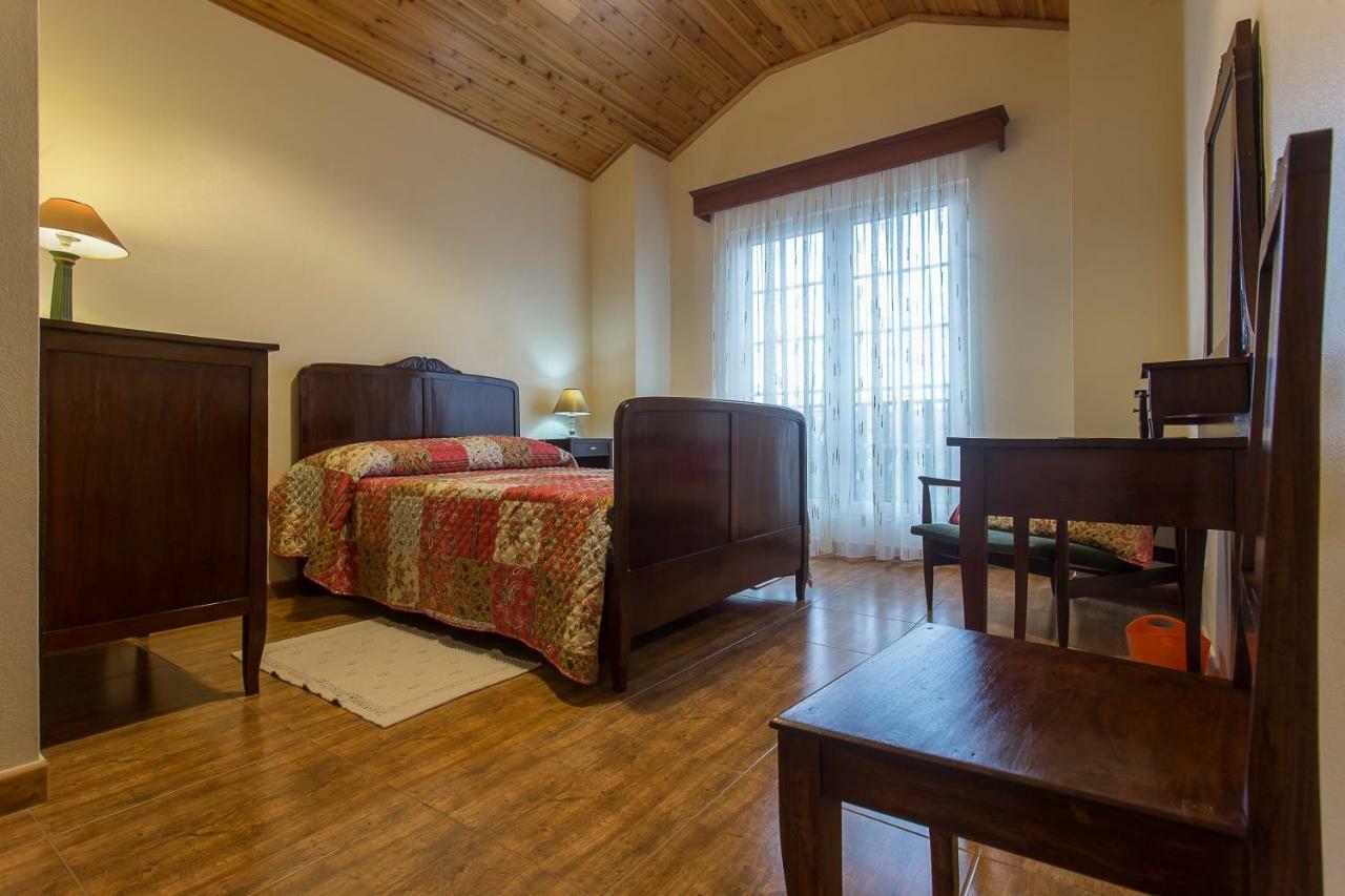 Apartamentos Em Casa Da Avo Ines Porto Formoso Екстериор снимка